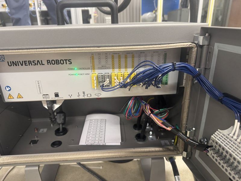 Universal Robots control box wired into the cell I/O